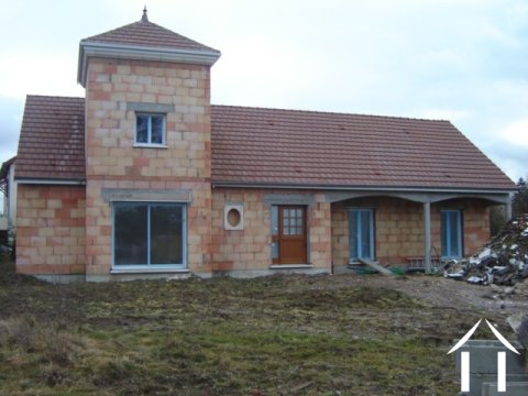 Autun new build house