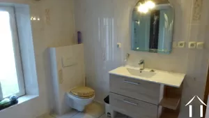 Woonhuis badkamer-WC
