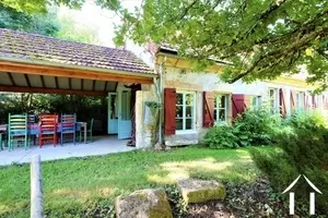 Charming classic stone house in beautiful surroundings Ref # CVH5344L 